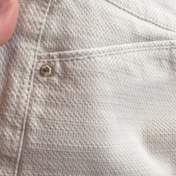 White House Black Market oatmeal color shorts - Picture 7 of 7